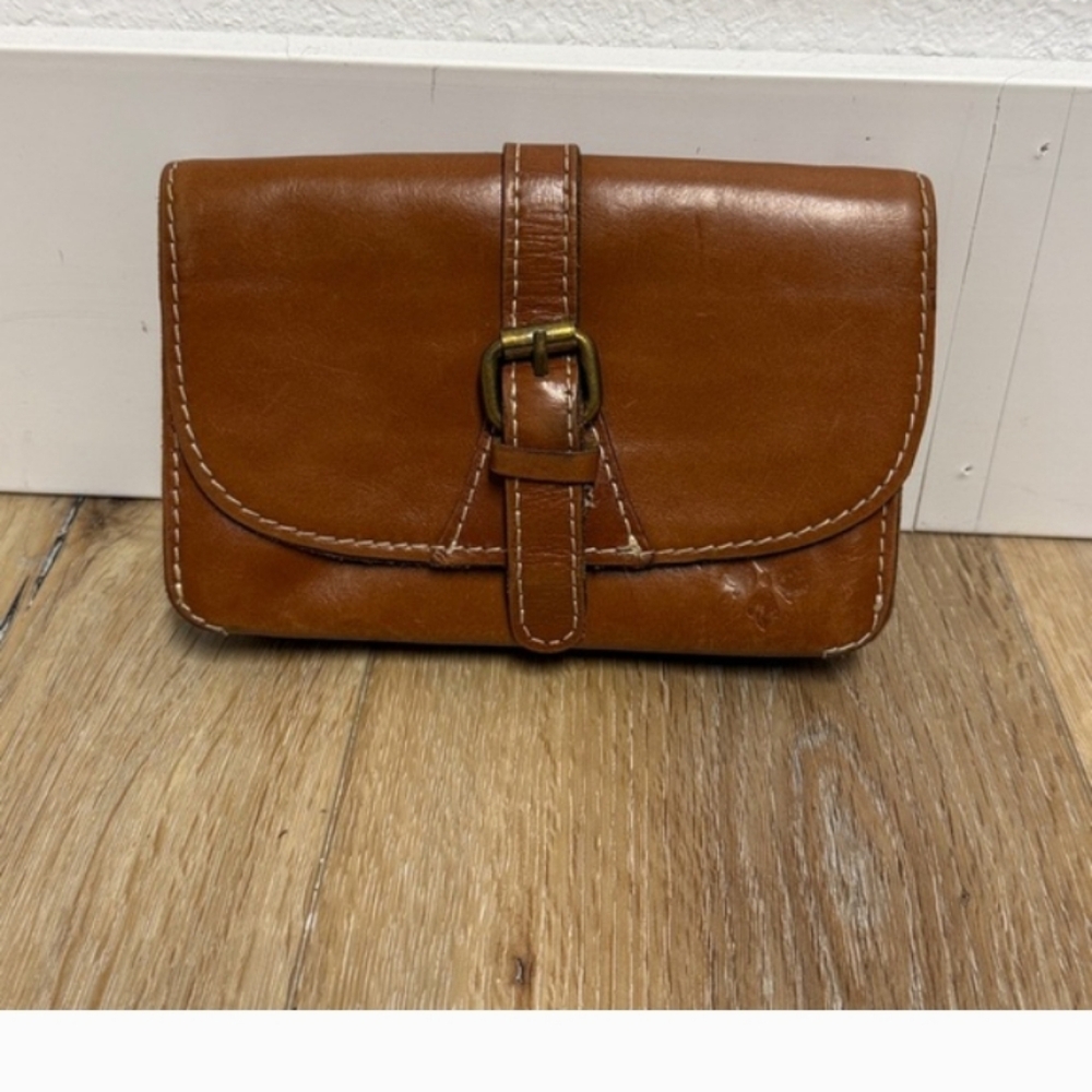 Patricia Nash Torri Heritage Leather Clutch Wallet w/Flaws